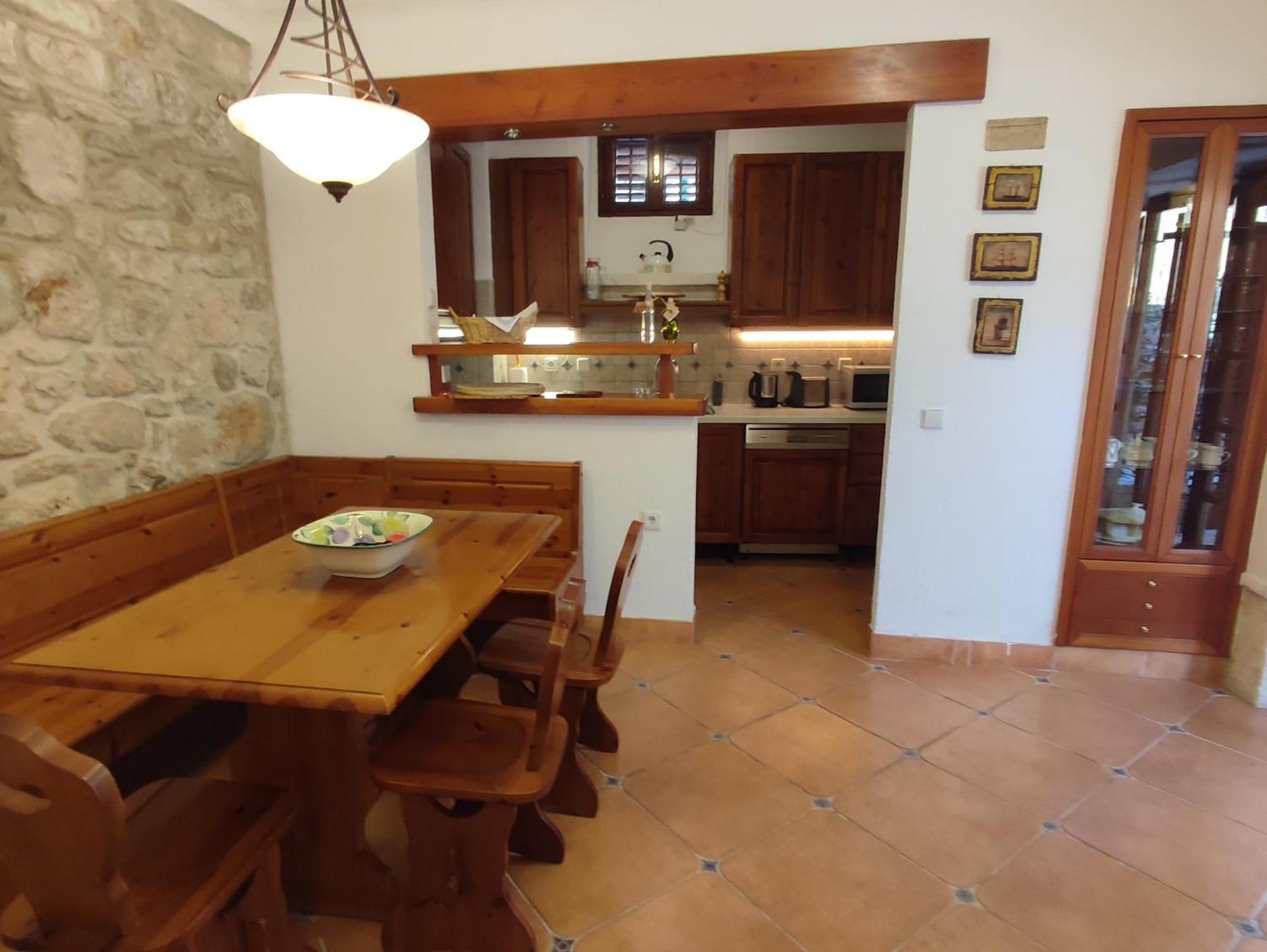 Villa Rustika 수티반 외부 사진